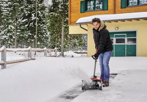 Einhell Akku Schneefraese GE-ST 36/40 Test